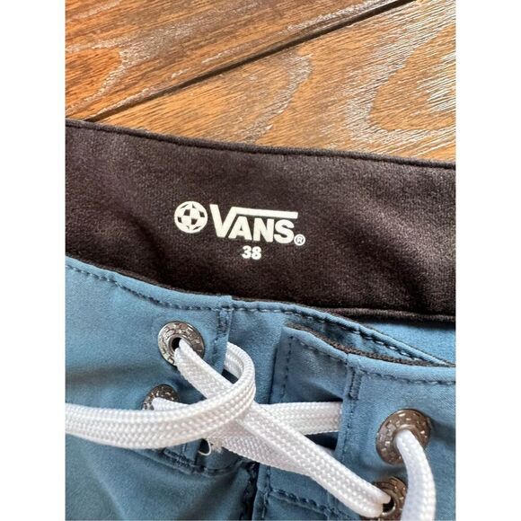 Vans Men’s Swim Trunks in Blue Size 38 (large) - Picture 2 of 7